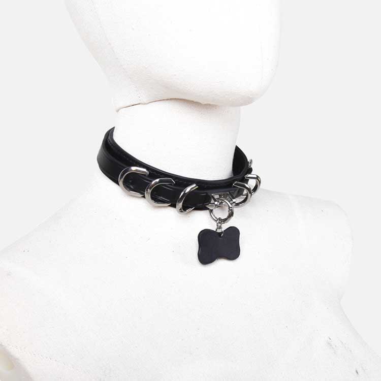 Collar de esclavo de metal