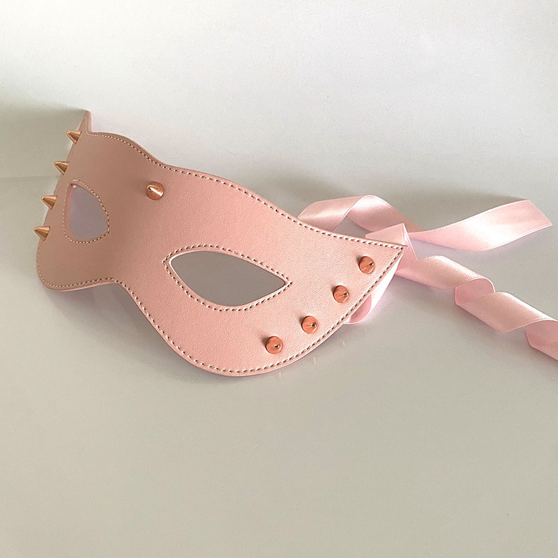 cat eye mask