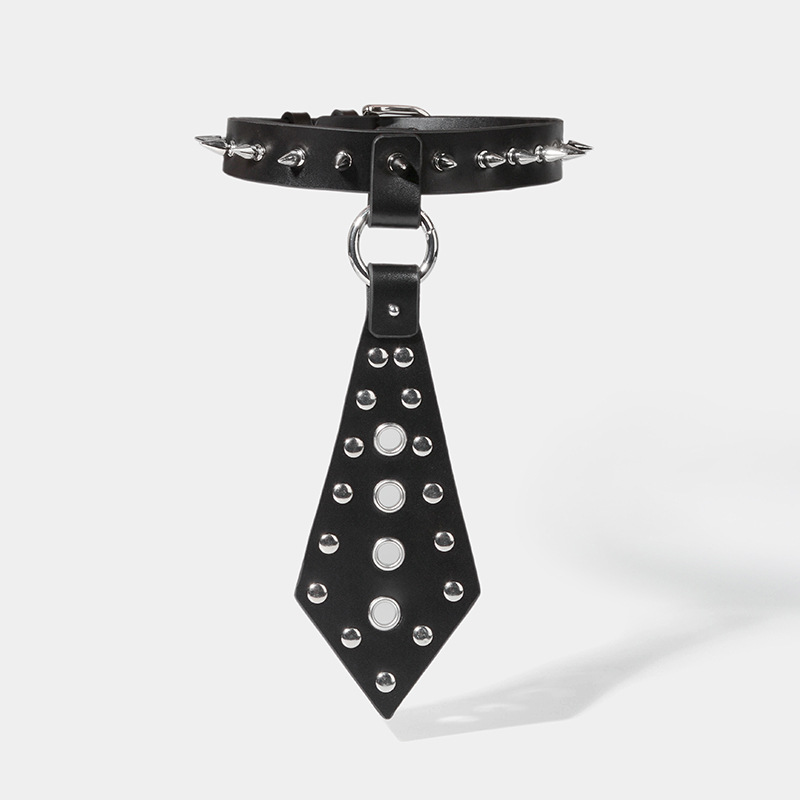 madinga kaklaraiščio apykaklė