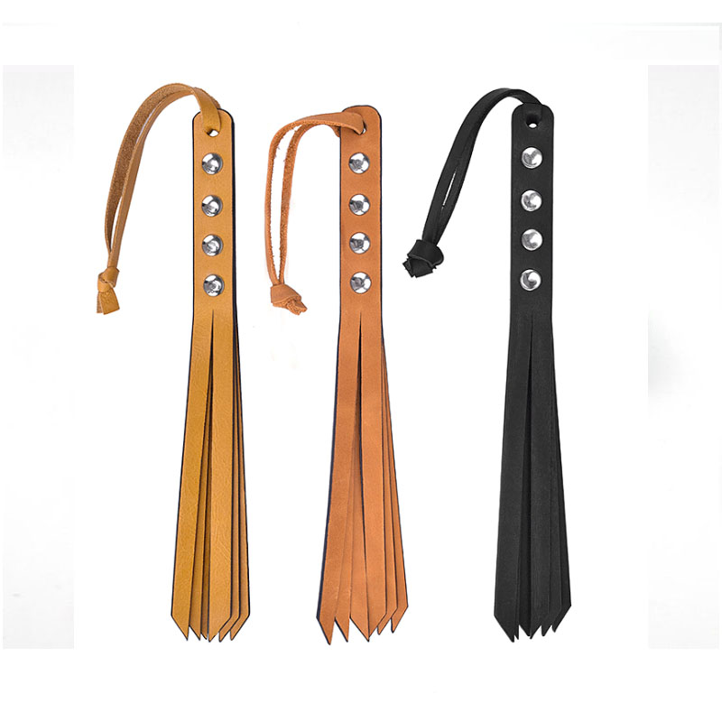 leather flogger