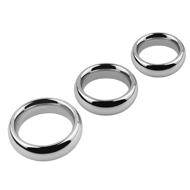 метални прстен за пенис