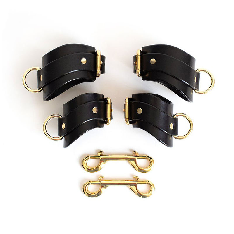 leather handcuffs